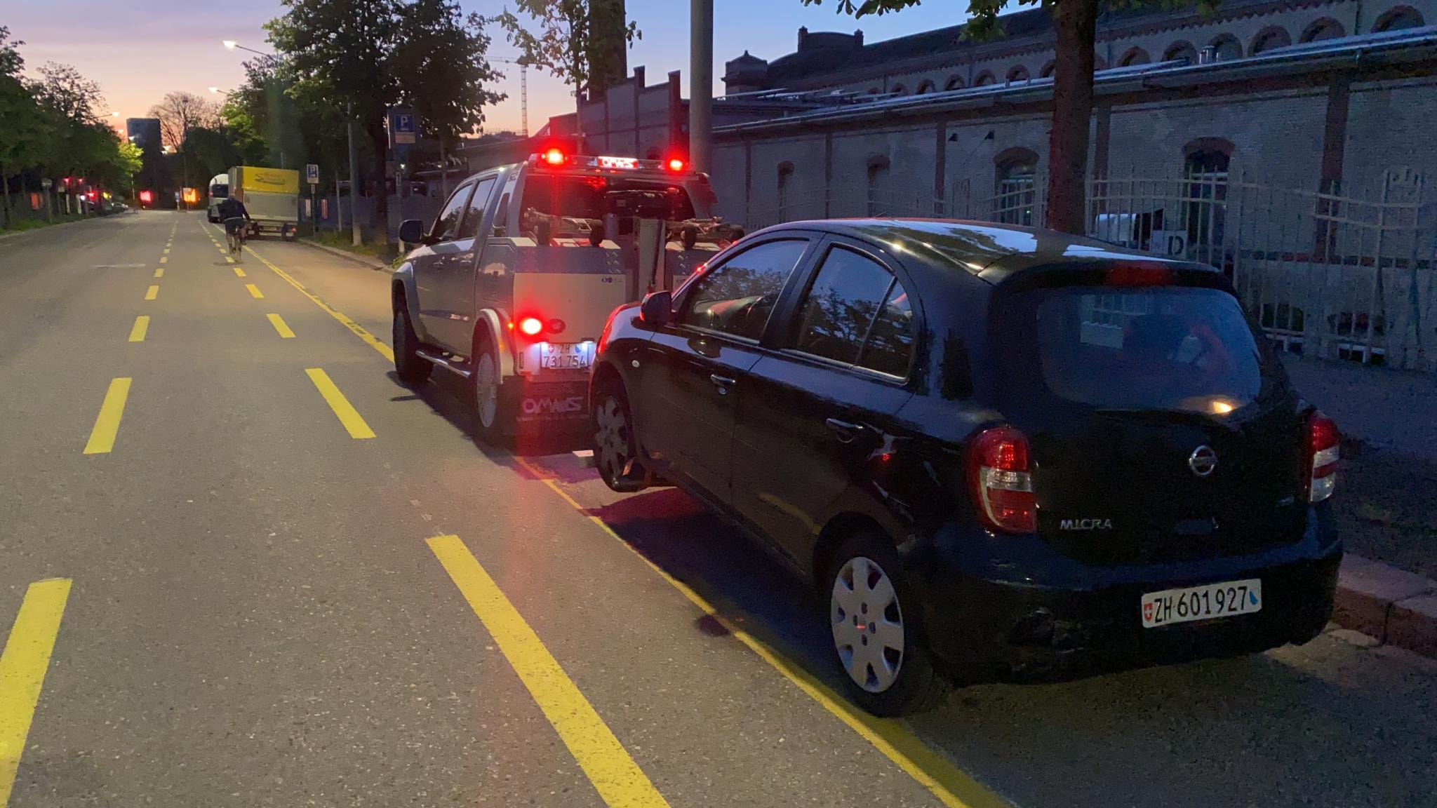 Falschparker auf Privatparkplatz wird abgeschleppt